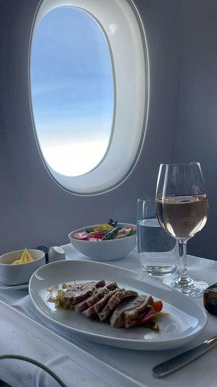 Lunch above the clouds